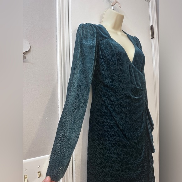Intermix Women’s Silk Blend Teal Long Sleeve Wrap Dress, Size 0 - Picture 3 of 16